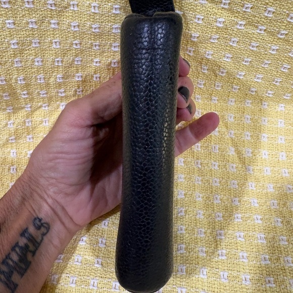 Sold / $900 Channel caviar leather wallet / cross body - Picture 9 of 12